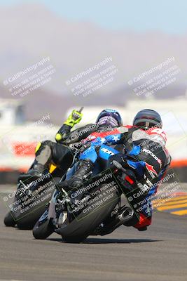 media/Oct-08-2022-SoCal Trackdays (Sat) [[1fc3beec89]]/Turn 16 (125pm)/